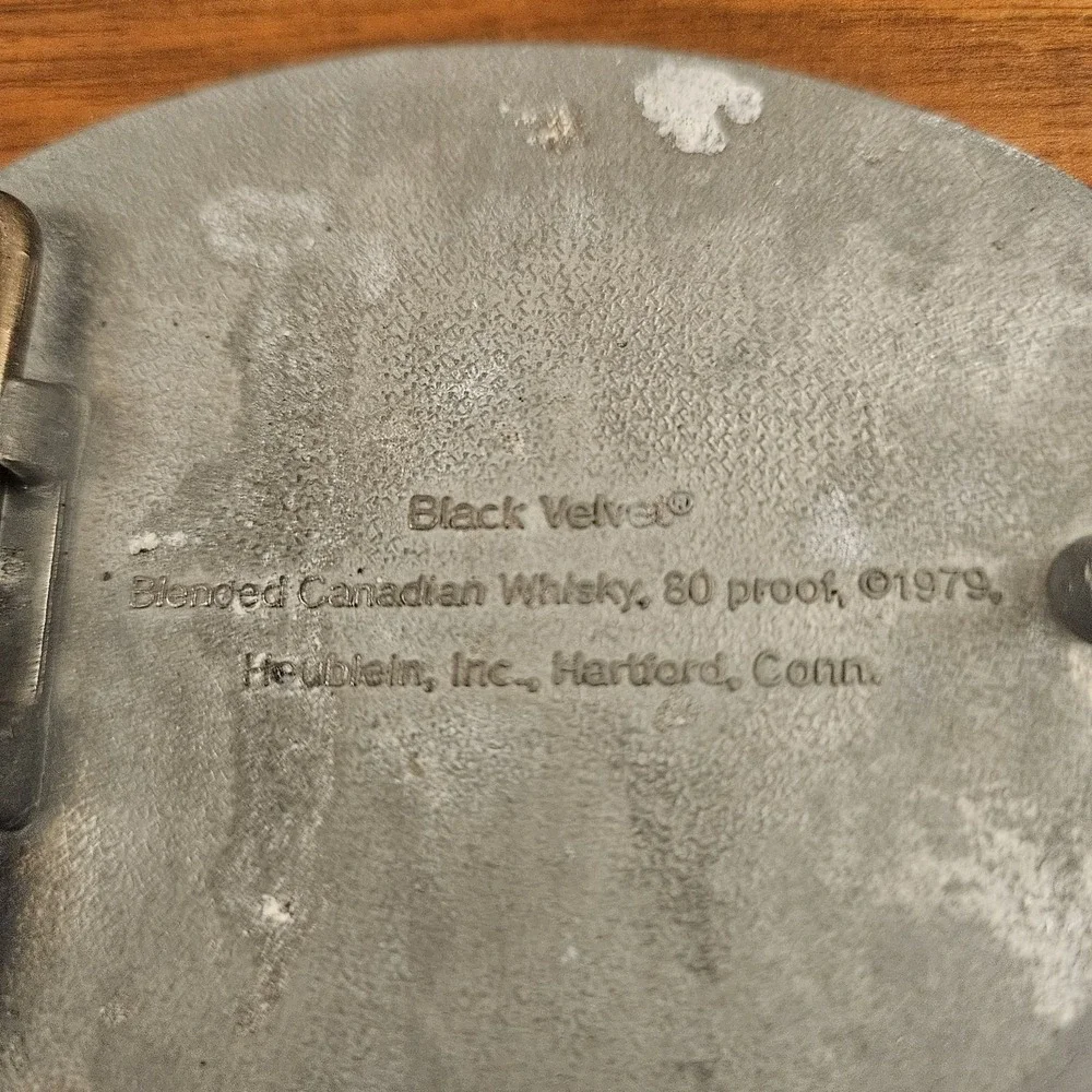 Black Velvet pre owned